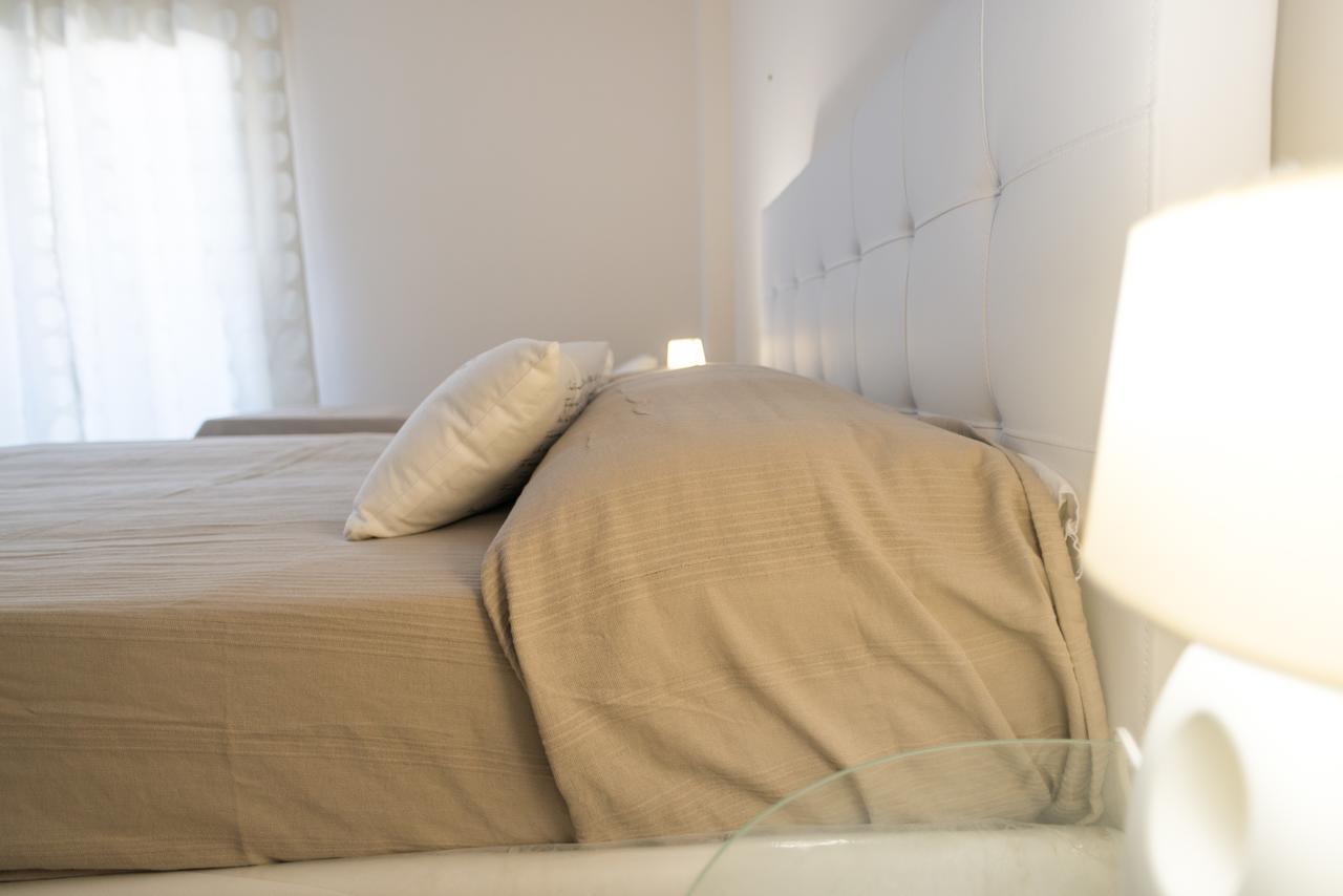 Bed and Breakfast Riva Del Sol Санта-Тереза-ди-Рива Экстерьер фото